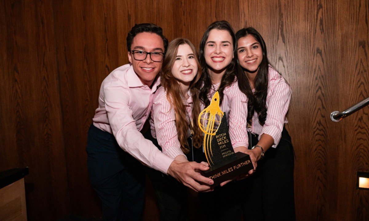 A startup RosAI, desenvolvida por equipe da UFMG conquistou o primeiro lugar na competi&ccedil;&atilde;o