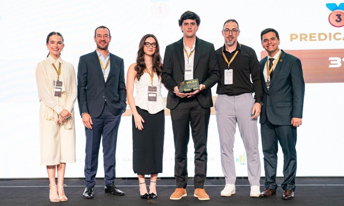 Rafael Ribeiro ficou em terceiro lugar no Pitch Deck com a Predicard