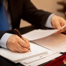 Carreiras no judiciário atraem brasileiros em busca de estabilidade - Magnific