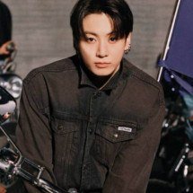 Jungkook, do BTS, lança sua primeira coleção na Calvin Klein - Divulgação