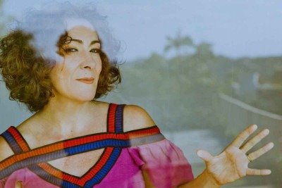 A cantora Patrícia Ahmaral recebe vários convidados no próximo domingo, em show comemorativo dos 10 anos do projeto Uma Voz, Um Instrumento -  (crédito: Kika Antunes/Divulgação)