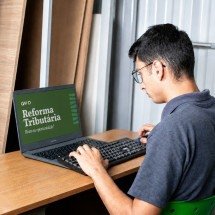 GMAD orienta público marceneiro sobre Reforma Tributária - DINO