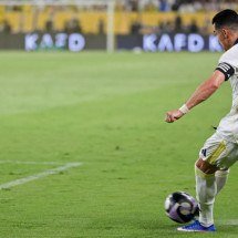 Siii! Cristiano Ronaldo faz gol de falta em jogo do título para o Al-Nassr-SAU; veja - No Ataque Internacional