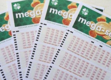Mega-Sena pode pagar R$ 12 milh&otilde;es neste s&aacute;bado (13/6) -  (crédito: Divulga&ccedil;&atilde;o)