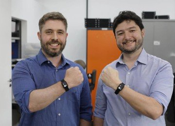 Luis Filipe Rossi e Rodrigo Okamoto, fundadores da Condor Instruments -  (crédito: Paulo Liebert)