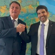 Dono de casa de R$ 3,6 mi no Texas, aliado de Eduardo Bolsonaro declarou R$ 164 mil em bens em 2024 - Reprodução/Instagram @andreporci