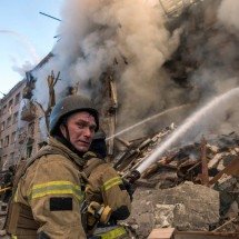 Rússia ataca Kiev com supermíssil Oresnhik, mata quatro e fere dezenas - Vladyslav Musienko/AFP