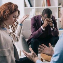 Psicologia explica por que adultos que evitam conflitos podem carregar traumas emocionais da infância - Portal Giro 10