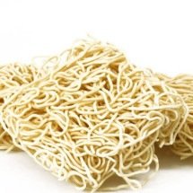 A engenharia do macarrão instantâneo: como fritura rápida e desidratação criam um alimento que fica pronto em três minutos - Portal Giro 10