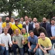 Gentili ironiza ida de bolsonaristas aos EUA para visitar Eduardo Bolsonaro - Reprodução/Redes sociais