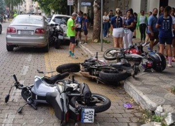 Apesar dos estragos, ninguém ficou ferido -  (crédito: Reprodução/PMMG)