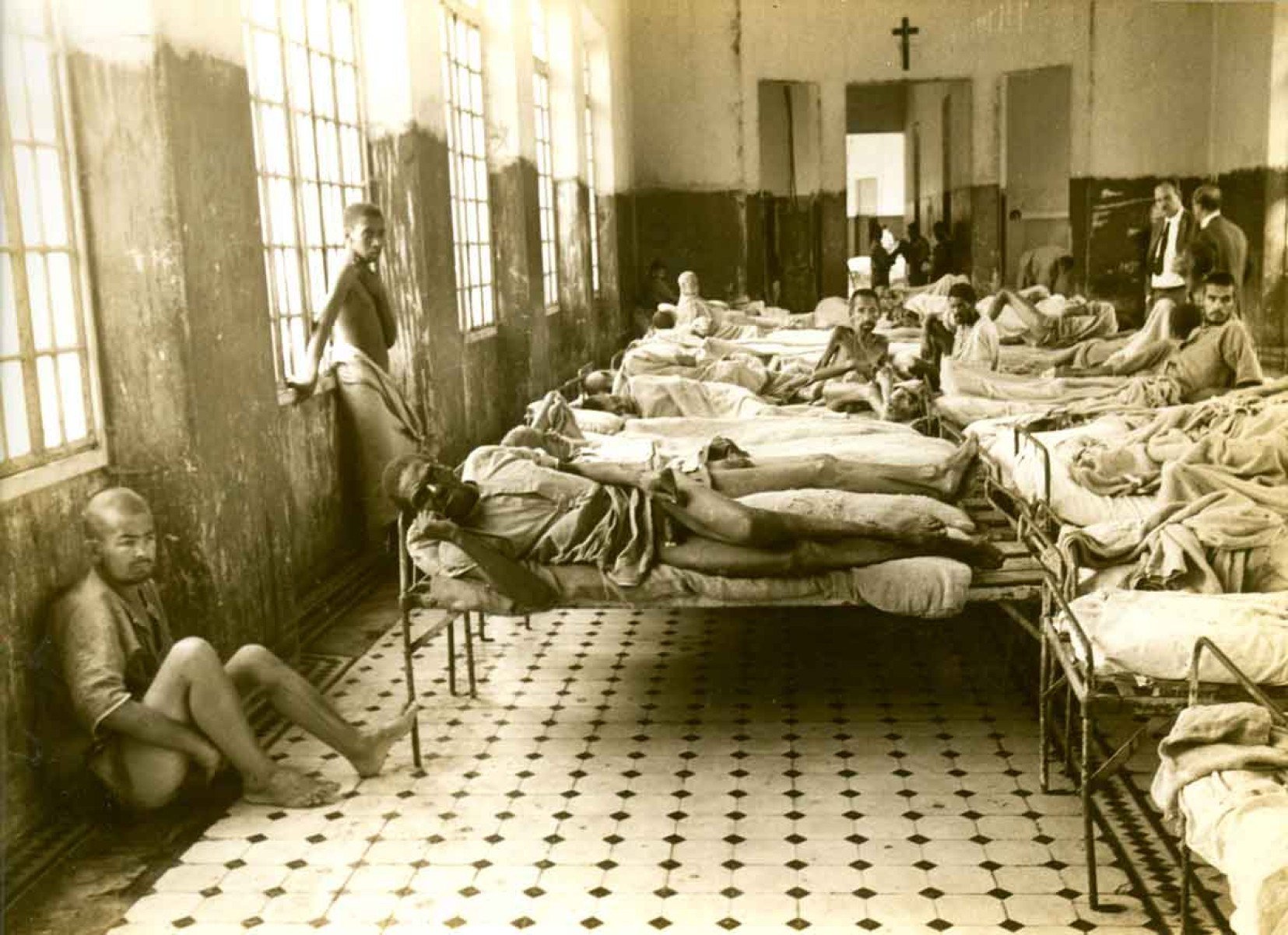 Um dos dormit&oacute;rios do hospital col&ocirc;nia, que chegou a reunir 3.500 pacientes simultaneamente