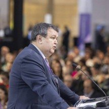 Com meta de 100% do PIB, fundos de pensão treinam diretores - DINO