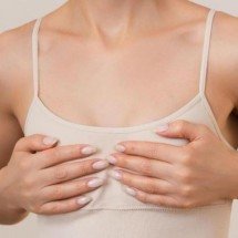 'Hipersexualização dos seios traz ansiedade para mulheres': o que uma socióloga descobriu ao estudar o tema - Arquivo pessoal/Aya Brackett