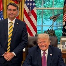 Flávio Bolsonaro se encontra com Trump na Casa Branca - Divulgação/Flávio Bolsonaro