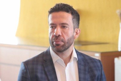 Deputado André Janones apresentou emenda para estabelecer jornada d 6X1 para parlamentares -  (crédito: Bruno Spada/Câmara dos Deputados)