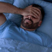 Dormir em quarto fechado pode aumentar o CO e explicar por que você acorda cansado mesmo após horas de sono - Portal Giro 10