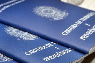 Escala 4x3 em alta: PL sugere mudanças na jornada de trabalho; entenda