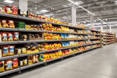 A legislação municipal de Ouro Branco estabelece horários específicos para diferentes segmentos comerciais -  (crédito: Getty Images/Reprodução)