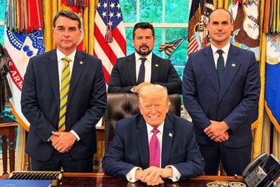 Segurança vira aposta de Flávio Bolsonaro durante encontro fora da agenda de Trump -  (crédito: Foto: Reprodução/Redes Sociais)