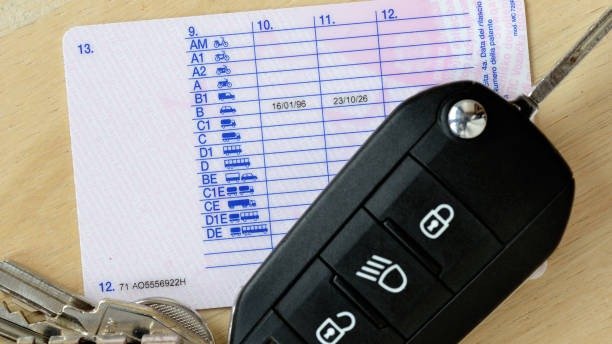 A digitaliza&ccedil;&atilde;o da CNH e do CRLV permite aos motoristas brasileiros deixar documentos f&iacute;sicos como a carteira de motorista e as chaves de carro em casa. -  (crédito: iStock )