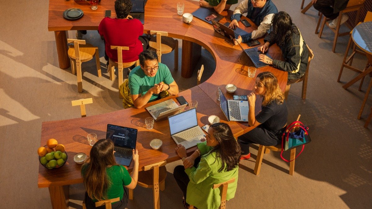 O novo Centro de Engenharia do Google em S&atilde;o Paulo proporciona um ambiente colaborativo para o desenvolvimento de tecnologias e inova&ccedil;&otilde;es. -  (crédito: Mark Wickens)