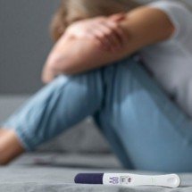 Desequilíbrio da flora vaginal pode levar a risco de perda gestacional - Magnific