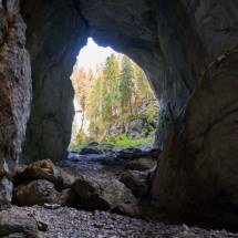 Gigantes subterrâneos: a origem das cavernas e as curiosidades mais surpreendentes sobre esses ambientes misteriosos - Portal Giro 10