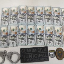 Preso no Centro de BH com US$ 16 mil furtados em bolsa - Guarda Civil/Reprodução