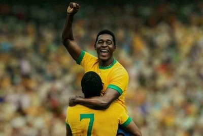 Lucas Agrícola interpreta Pelé, a estrela da Seleção Canarinho na conquista do tricampeonato mundial de futebol no México -  (crédito: Alexandre Schneider/Divulgação)