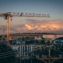 Empresa lança IA proprietária para o mercado da construção - DINO