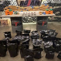 BH: dupla é presa com 59 barras de maconha gourmet, skank e haxixe - Reprodução/PMMG