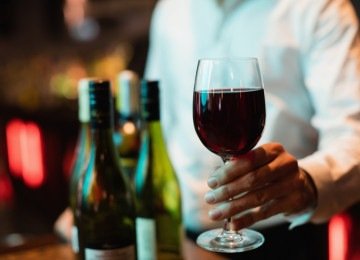 Quando tomo um vinho, é muito mais do que álcool, álcool este que, inclusive, veio de um processo natural da fermentação da uva -  (crédito: Magnific)