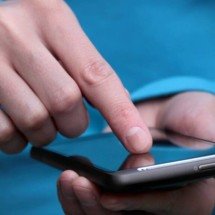 Quando a confiança vira algoritmo: como apps de consumo colaborativo reinventam a ajuda entre desconhecidos nas cidades grandes - Portal Giro 10