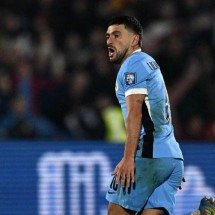 Com sete jogadores do Brasileirão, Uruguai anuncia convocação para Copa do Mundo - No Ataque Internacional