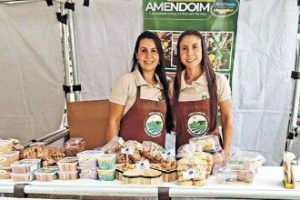 Irmãs incrementam a produção de amendoim na Região Central de Minas