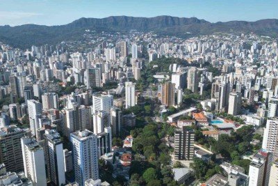 Clima frio permanece na capital mineira nesta manhã de segunda (1/6) -  (crédito: Leandro Couri/EM)