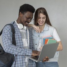 Parceria entre Prefeitura de Sabará e Estácio oferece até 70% de desconto - Freepik/Divulgação