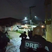 ‘Tribunal do tráfico’: polícia prende três acusados de torturar mulheres - Reprodução