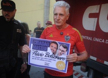 Deputado Rogério Correia: Flávio merece o título de Cidadão Master - (crédito: Alexandre Guzanshe/EM/D.A PRESS) Deputado Rogério Correia: Flávio merece o título de Cidadão Master - (crédito: Alexandre Guzanshe/EM/D.A PRESS)