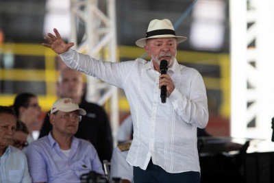 Lula chamou filhos de Bolsonaro de traidores da pátria       -  (crédito:  AFP)