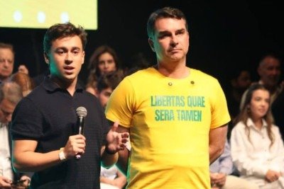 Nikolas e Flávio durante evento em BH -  (crédito: Marcos Vieira/EM/D.A. Press)