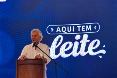 Zema, Caiado e Flávio participaram da abertura da Megaleite, considerada a maior feira de pecuária leiteira da América Latina
 -  (crédito: Jair Amaral/EM/D.A Press)