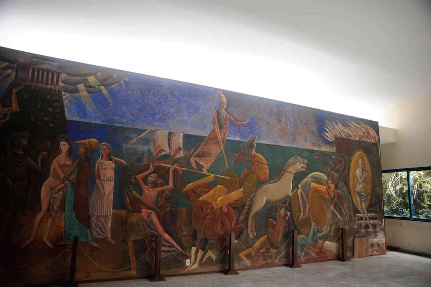 No Centro Cultural Sicoob Coopemata, o Memorial Nanzita  preserva o painel em azulejaria 