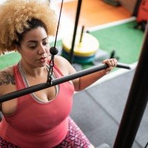 Musculação realmente pode ajudar a viver mais? - BBC/Lesley Hitchen