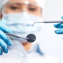Como cientistas estão silenciando bactérias tagarelas para prevenir cáries sem antibióticos tradicionais agressivos - Portal Giro 10