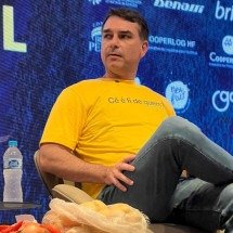 Flávio Bolsonaro quer ‘neutralizar’ integrantes do PCC e CV - Edésio Ferreira / EM / D.A. Press