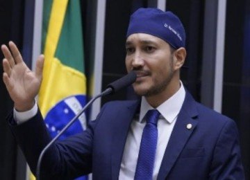 Dr. Fernando Máximo lidera pesquisas para o Senado em Rondônia -  (crédito: Reprodução/Câmara dos Deputados)