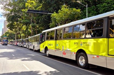 Transporte de táxis faixa do MOVE será limitado -  (crédito: Jair Amaral/EM)