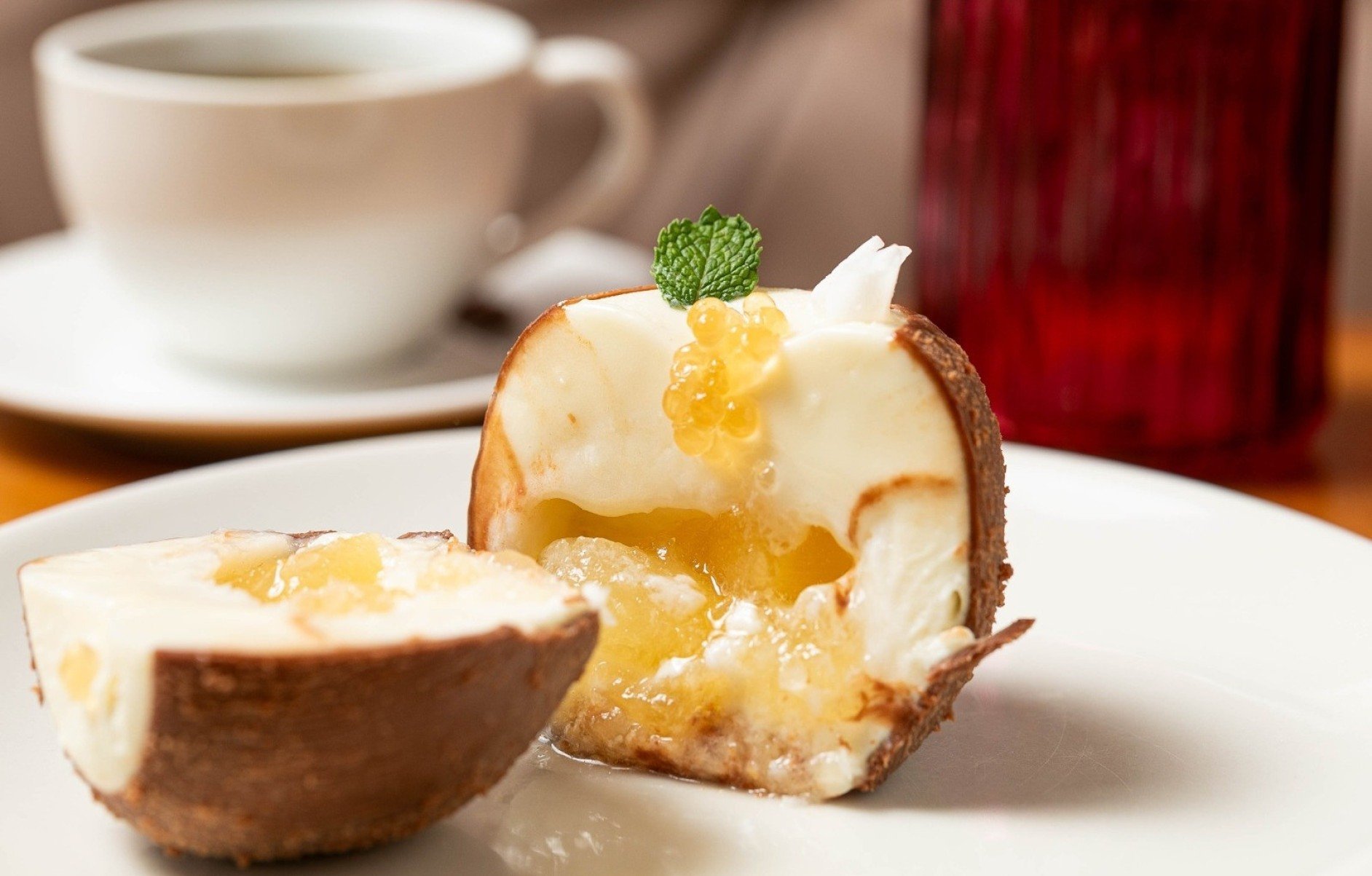 Coco e abacaxi: sabores tropicais caracterizam um dos maiores sucessos do card&aacute;pio do Coisa de V&oacute; 